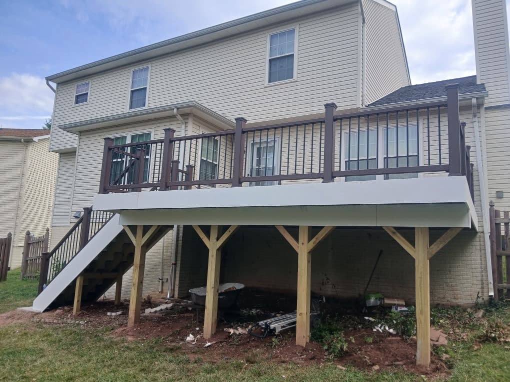 Deck railing details